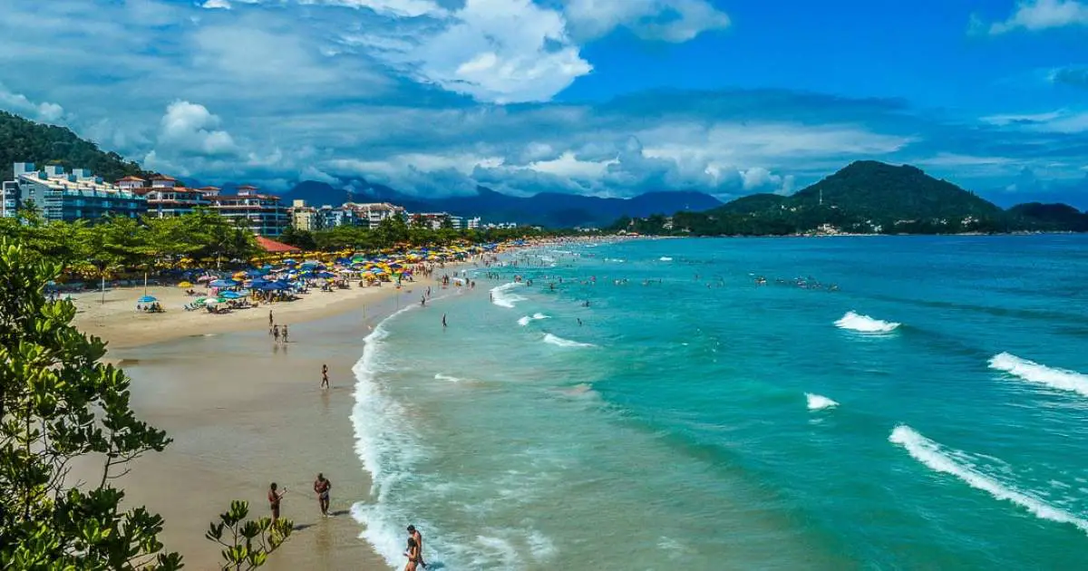 Imagem de capa: Feriadão Proclamação da República em Ubatuba com diárias a partir de R$230 casal